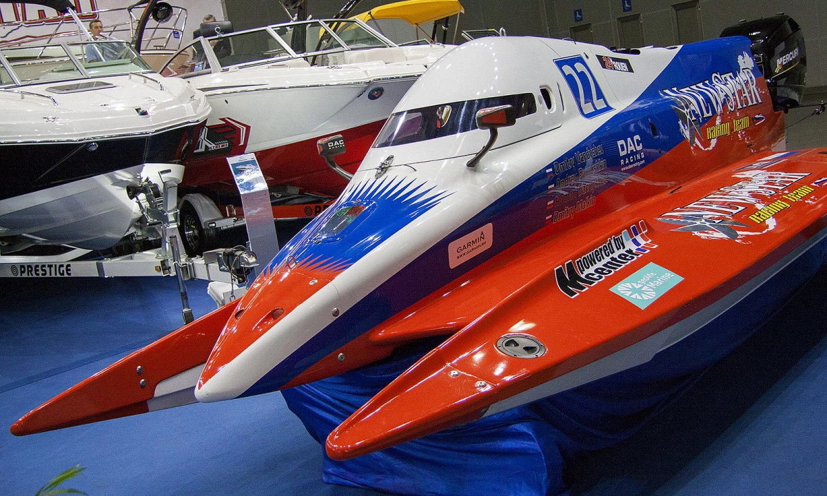 Boat show 2015