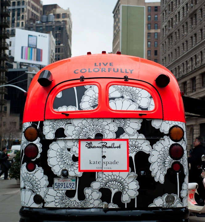 Kate Spade Bus branding